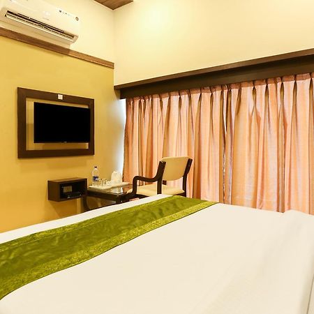 Treebo Trend Hotel Seven Chandīgarh Exterior foto