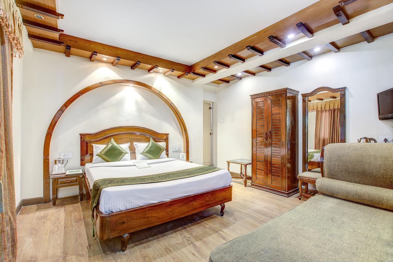 Treebo Trend Hotel Seven Chandīgarh Exterior foto