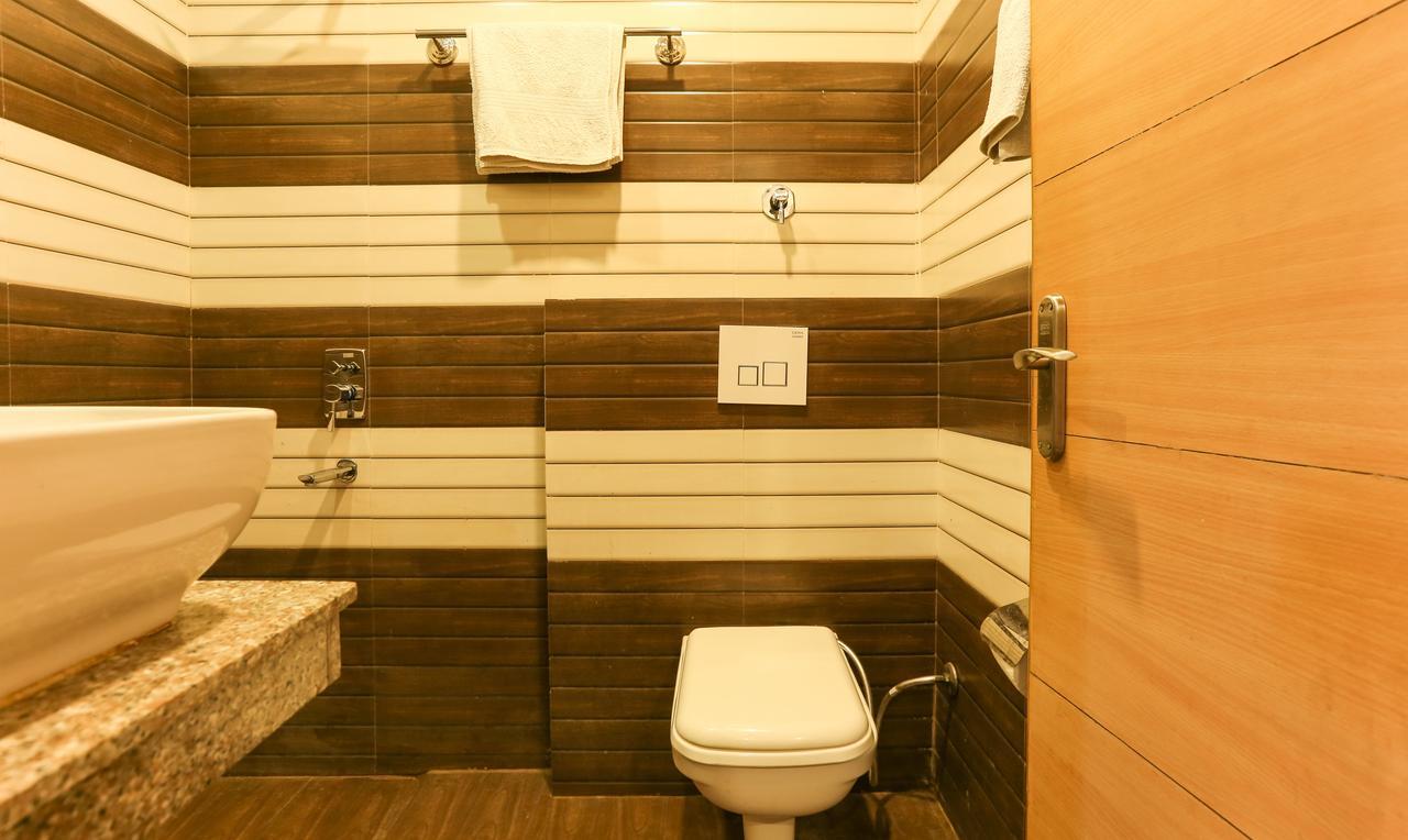Treebo Trend Hotel Seven Chandīgarh Exterior foto