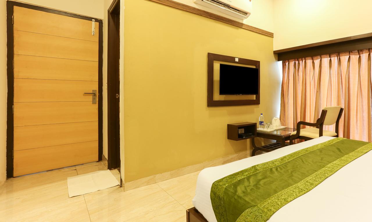 Treebo Trend Hotel Seven Chandīgarh Exterior foto