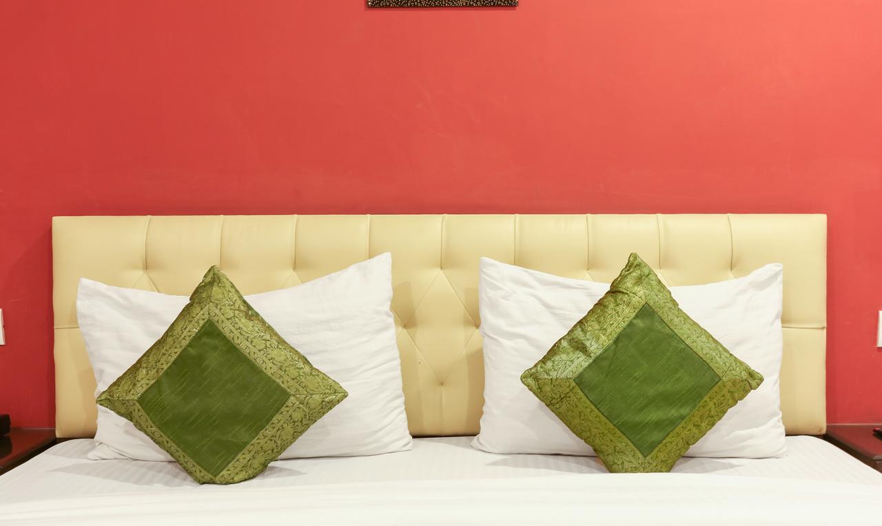 Treebo Trend Hotel Seven Chandīgarh Exterior foto