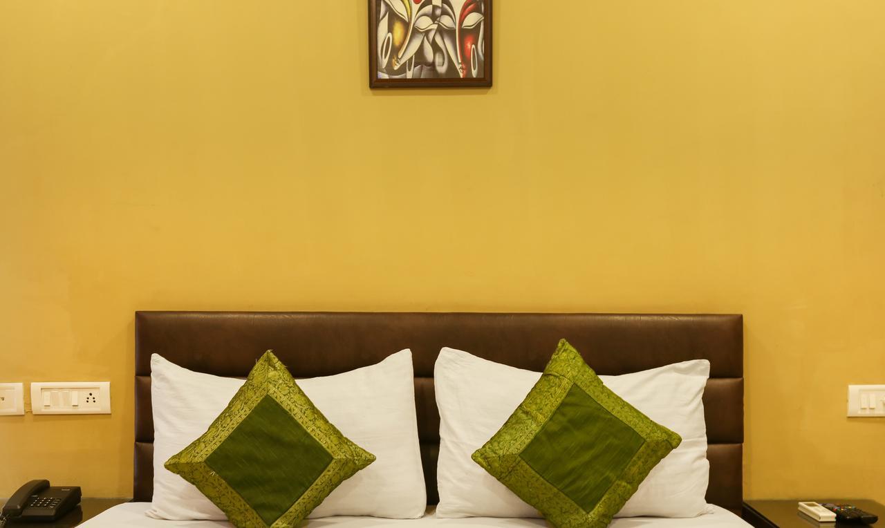 Treebo Trend Hotel Seven Chandīgarh Exterior foto